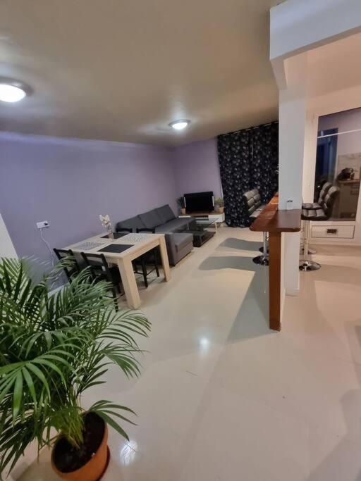 Appartement Vue Mer Avec Parking Gratuit Sur Place 巴斯蒂亚 外观 照片