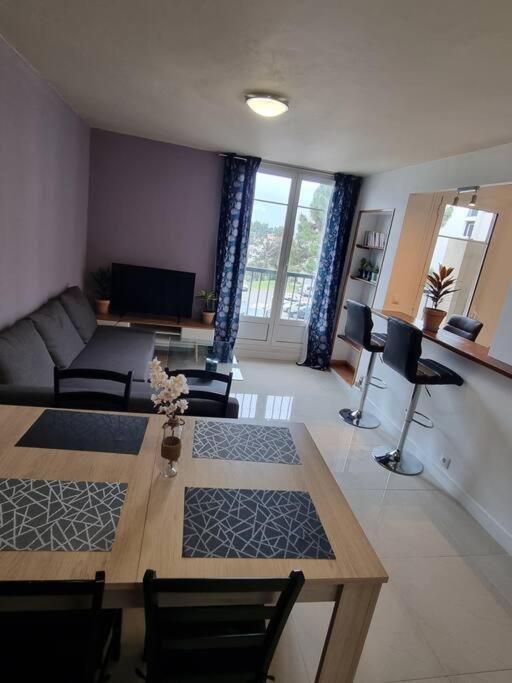 Appartement Vue Mer Avec Parking Gratuit Sur Place 巴斯蒂亚 外观 照片